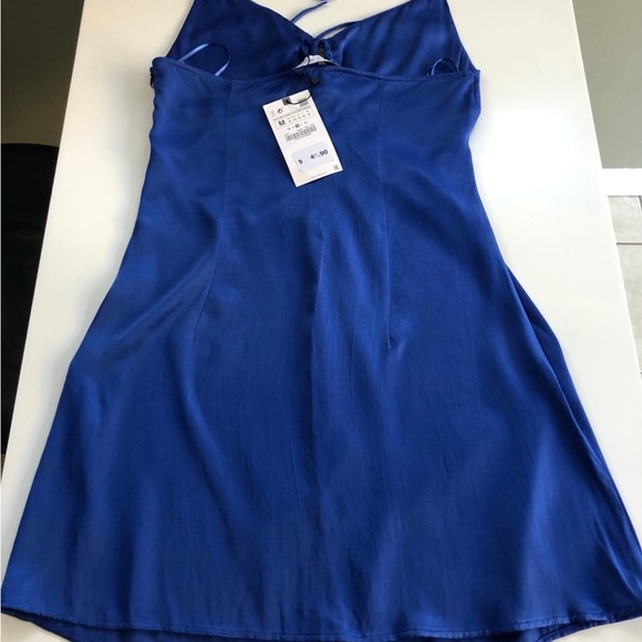 Zara Vibrant Blue Garment - Picture 2 of 11